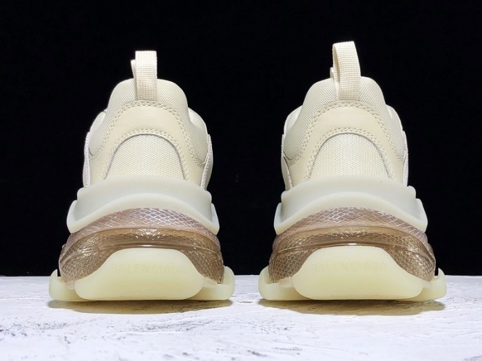 balen triple s trainers clear sole gold and white 541624 w09o1 9005