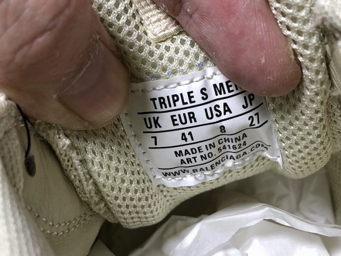 balen triple s trainers clear sole gold and white 541624 w09o1 9005