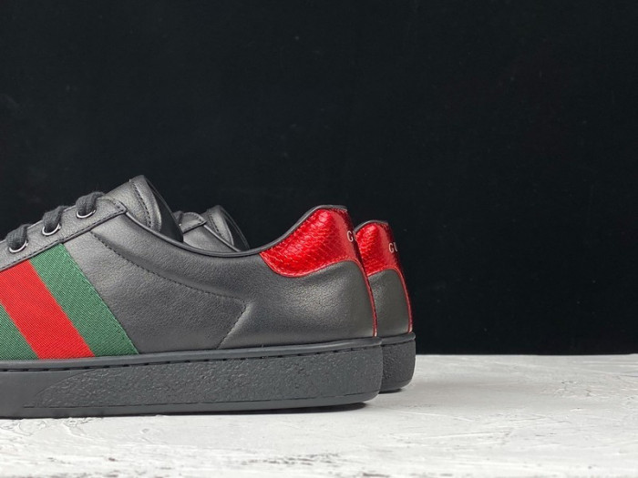 gu ace embroidered low-top sneaker