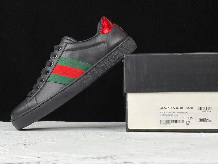 gu ace embroidered low-top sneaker