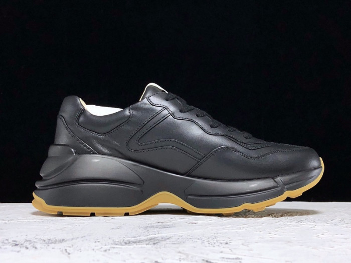 G*u*i1 rhyton sneaker