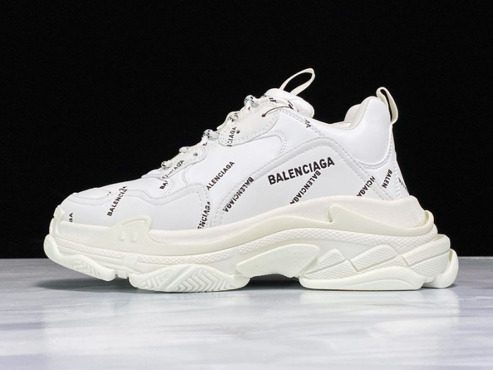balen triple s trainers white letters 541624 w09o1 8013