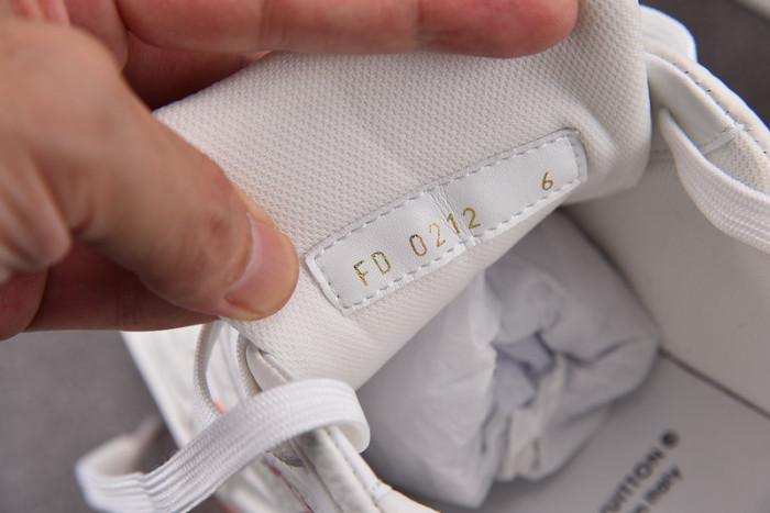 l&v x yayoi kusama trainer white print