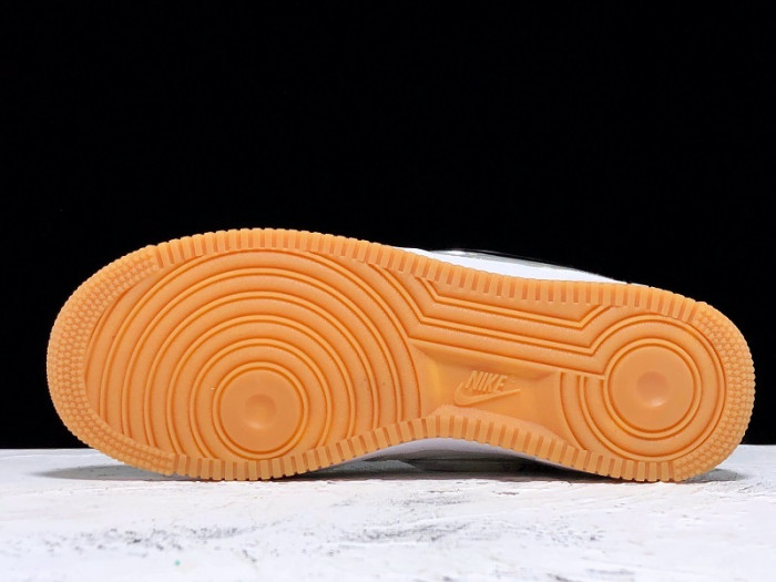 nike air force 1 low travis scott sail aq4211-101