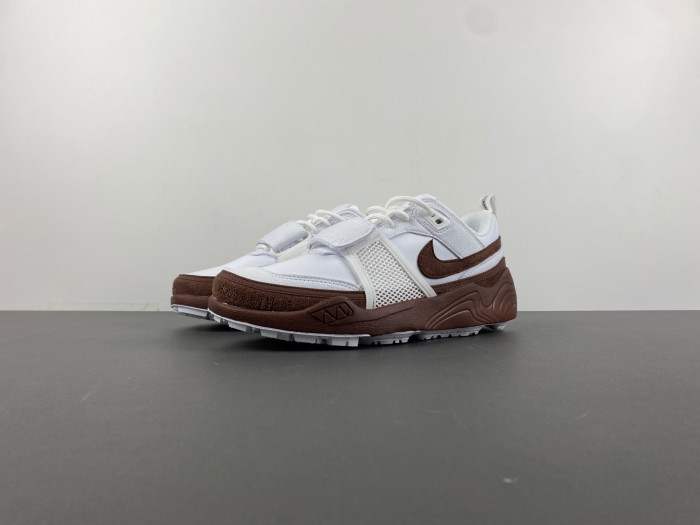 Travis Scott x Zoom Field Jaxx Light Chocolate HQ3073-100