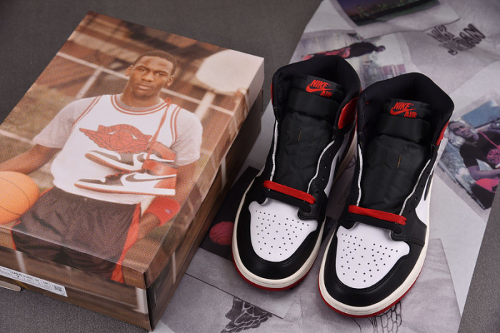 air jordan 1 high og “black toe reimagined” dz5485-106