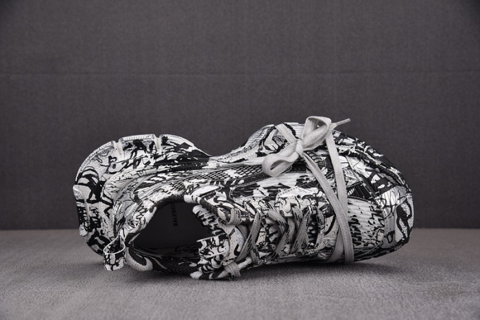 Ba*len*cia*ga 3xl 1000005