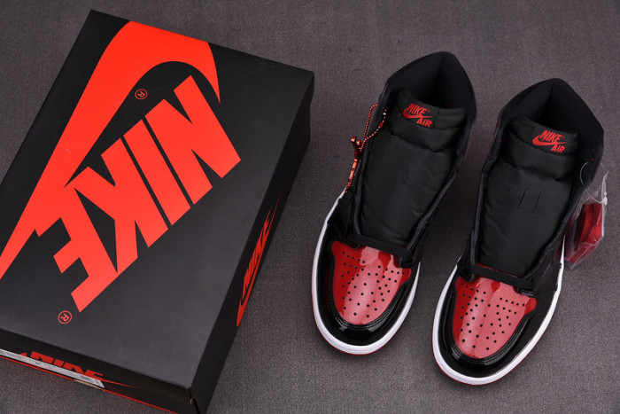 air jordan 1 high og “bred patent” 555088-063