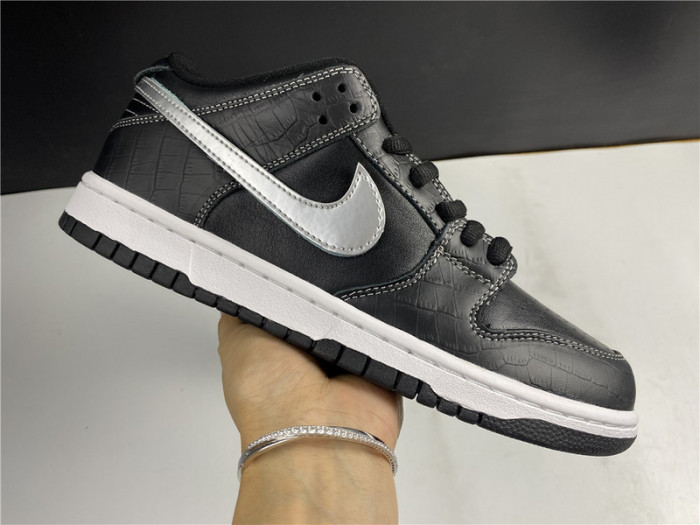 nike sb dunk low diamond S*pply co black diamond bv1310-001