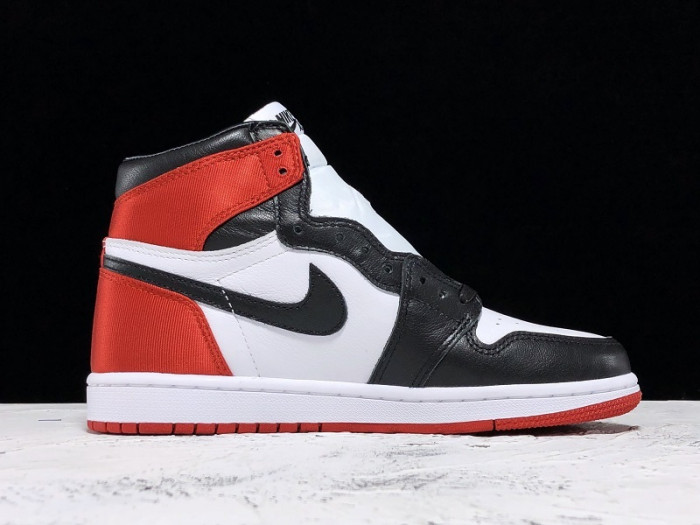 air jordan 1 retro high satin black toe cd0461-016