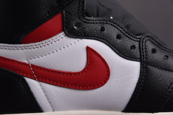 air jordan 1 black white gym red 555088-061