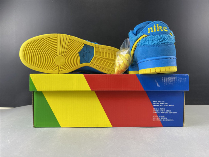 nike sb dunk low grateful dead "blue bear" cj5378-400