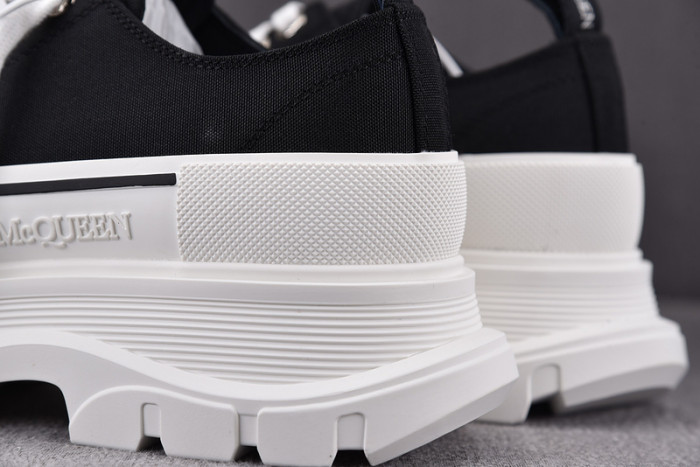 alexander mcqueen tread slick lace up boot black white