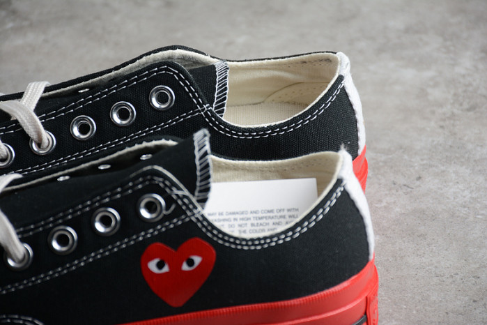 comme des garçons play x chuck 70 low 