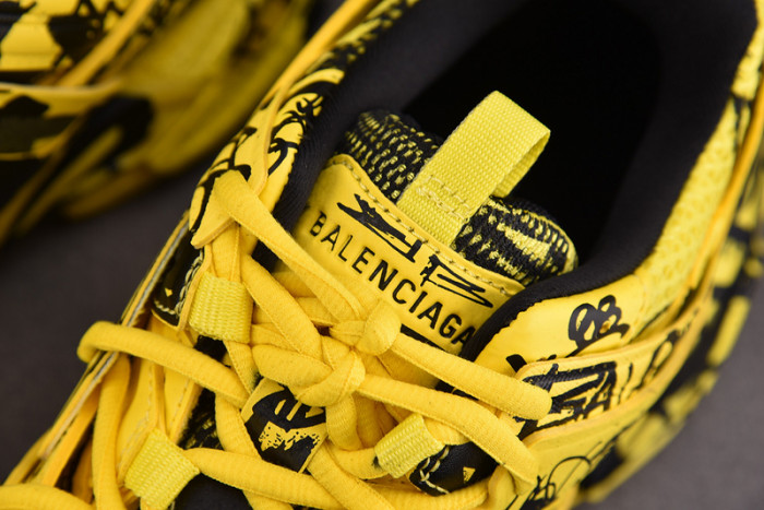 balen track graffiti yellow