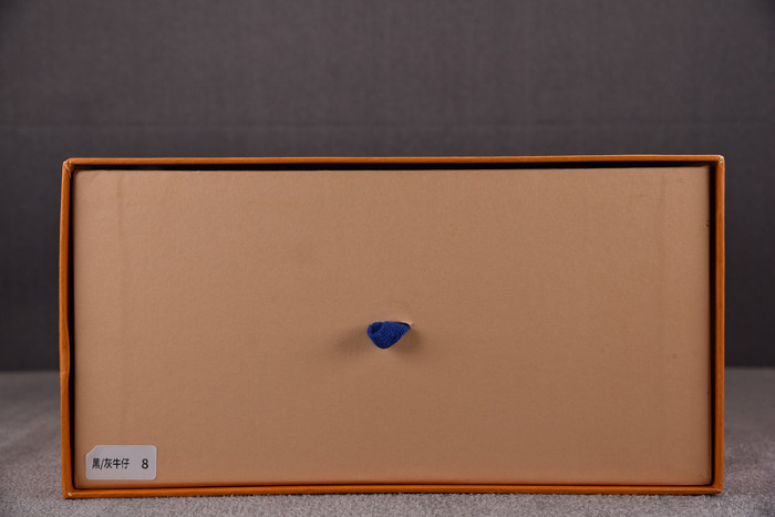 lou1s vu1tton sneakers