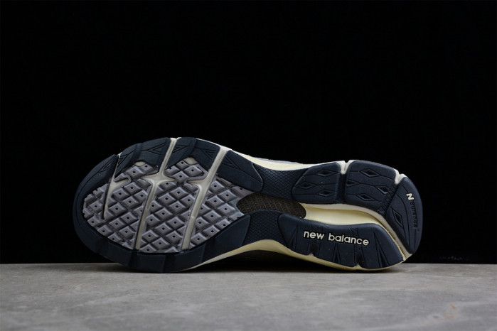 new balance 990v3 miusa marblehead incense