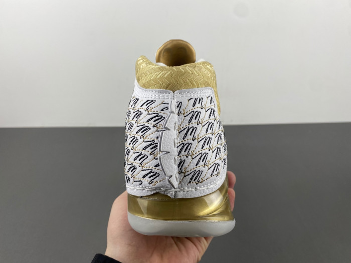 Jordan 23 Trophy Room White 853336-123