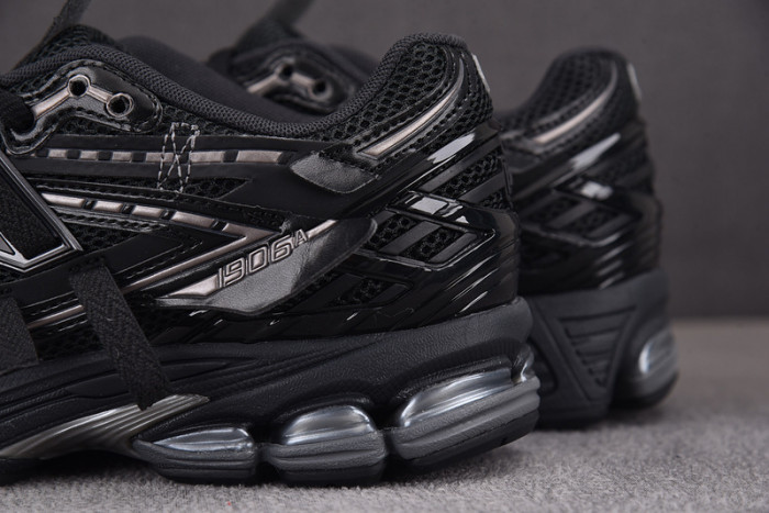 New Balance 991v2 MiUK Stone Island Ghost Pack Sand NB000032