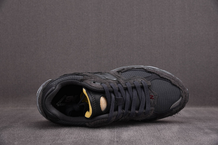 new balance 2002r protection pack phantom