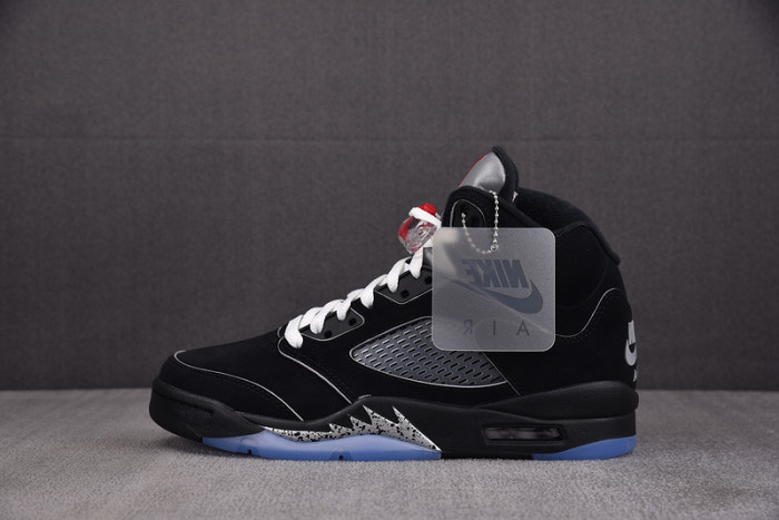 Air Jordan 5 Black Metallic Reimagined 2025 HF3975-001