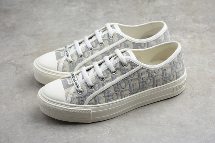 b23 oblique low-top sneaker