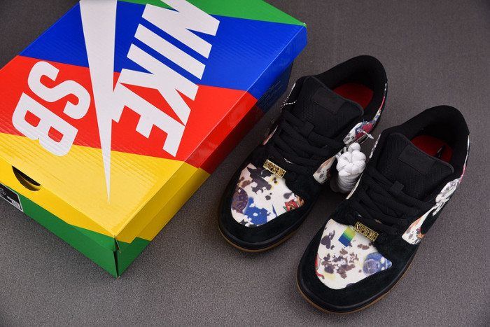 nike sb dunk low S*p*e rammellzee