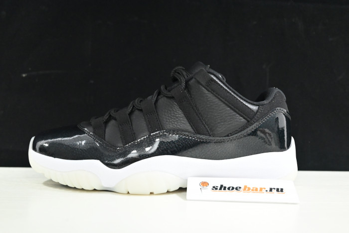 air jordan 11 low "72-10" av2187-001
