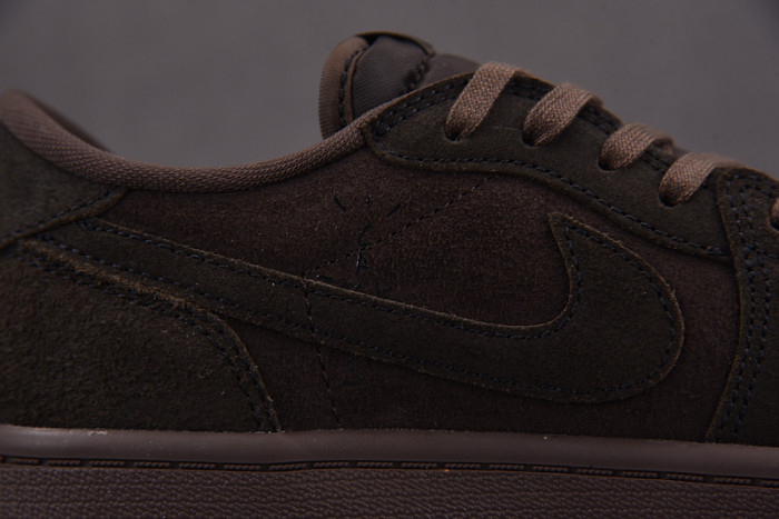 Kids Jordan 1 Retro Low OG SP Travis Scott Velvet Brown DO5442-202
