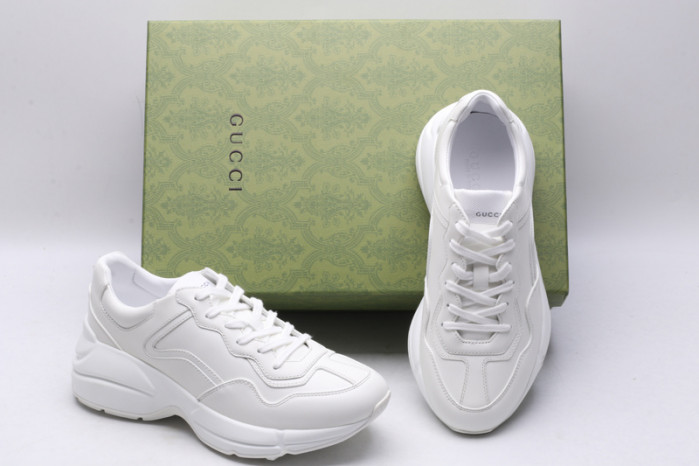 G*u*i1 sneaker