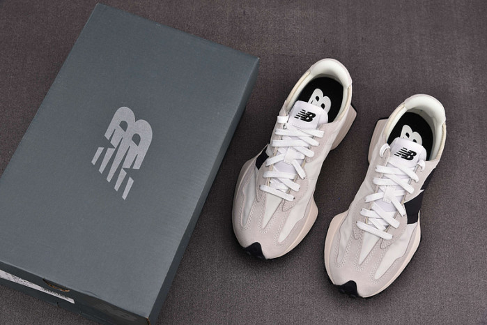 NEW BALANCE 550 NB000018