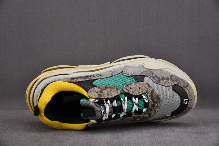 G*u*i x balen the hacker project triple s beige green yellow 981067 umo20 9766