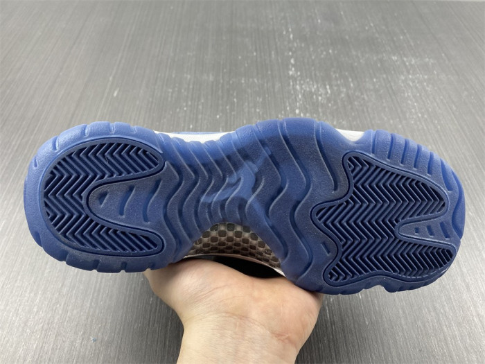 air jordan 11 wmns "midnight navy" ar0715-441