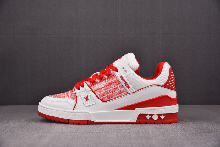 l&v trainer white and red