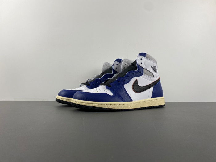 Air Jordan 1 High OG Deep Royal Blue DZ5485-100