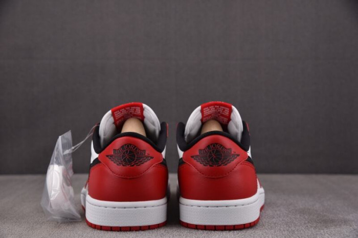Air Jordan 1 Retro Low OG Chicago (2025) HQ6998-600