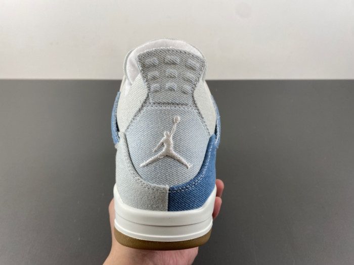 Jordan 4 Retro TEX Denim Worn Blue IB6716-100