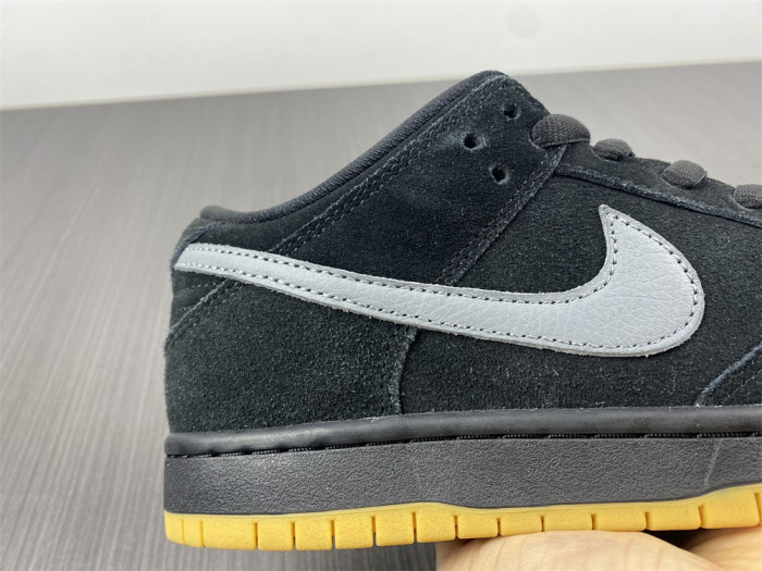 nike sb dunk low fog bq6817-010