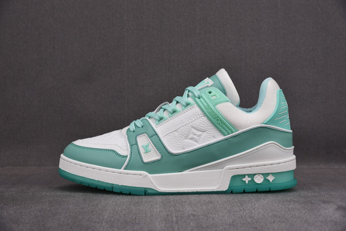 lou1s vu1tton sneakers