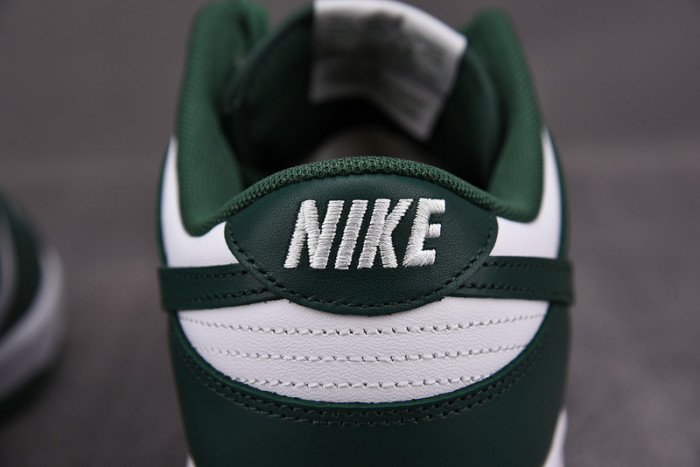 nike dunk low spartan green dd1391-101