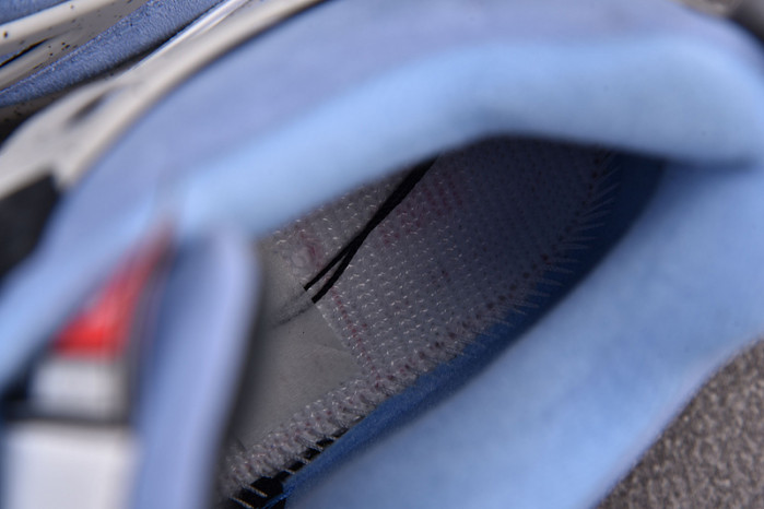 air jordan 4 retro university blue ct8527-400