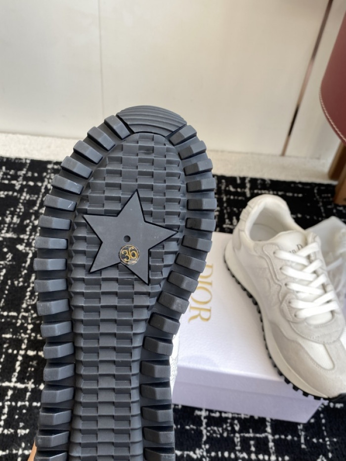 D1OR SNEAKER D2000039