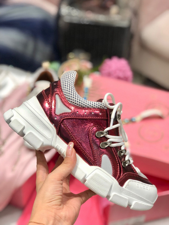 G*u*i1 flashtrek sneaker