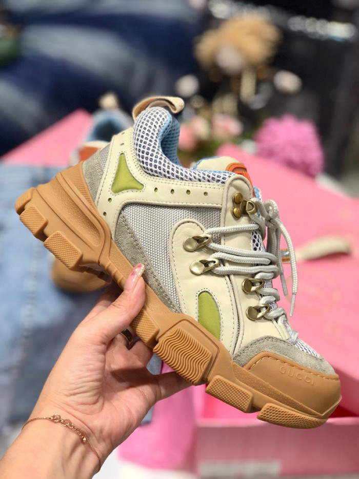 G*u*i1 flashtrek sneaker