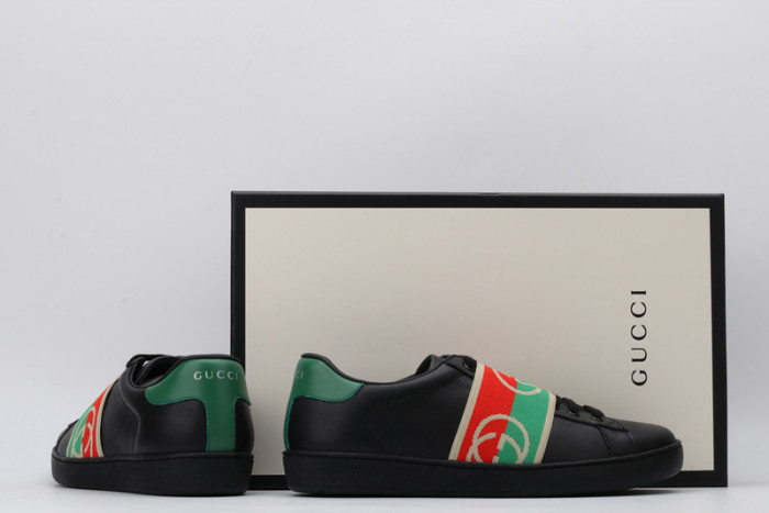 G*u*i sneaker g1000031