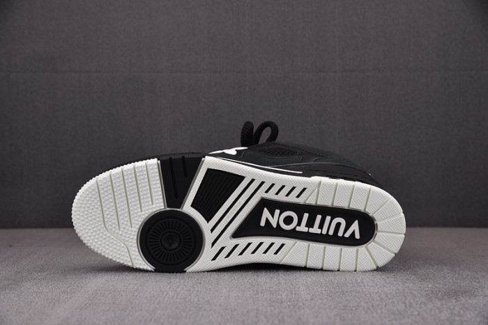 l&v skate sneaker black white