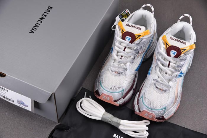 Ba*len*cia*ga runner 3000001