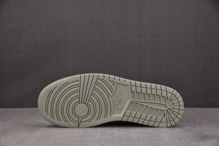 Air Jordan 1 Retro Low OG Zion Williamson Voodoo Alternate IH2309-500