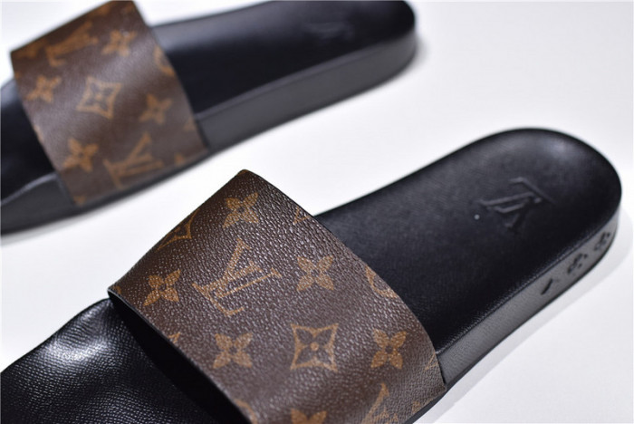 lou1s vu1tton sandals