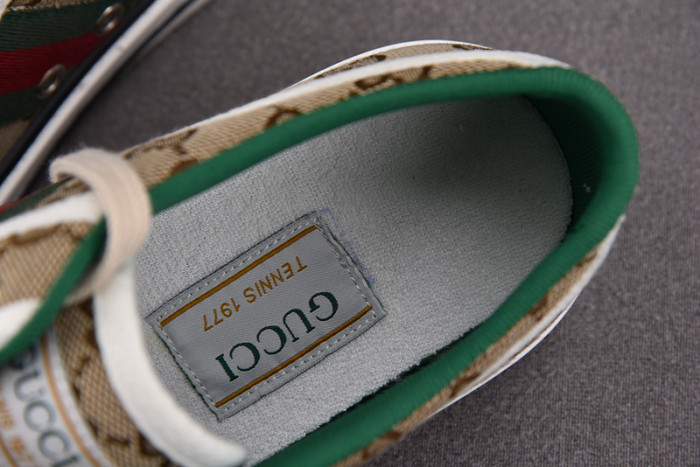 G*u*i tennis 1977 gg canvas